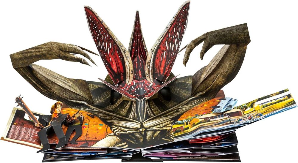 Stranger Things: The Ultimate Pop-Up Book (Reinhart Pop-Up Studio)Дивні справи