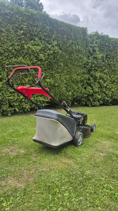 Caselgarden  kosiarka spalinowa z napedem  briggs  kosz