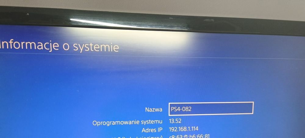 Sony PlayStation 4 Slim + pad + HDMI PS4
