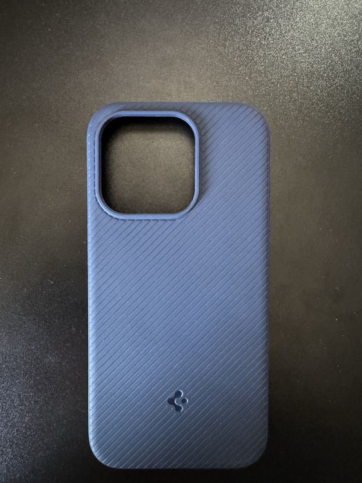 Чохол Spigen Iphone 15pro