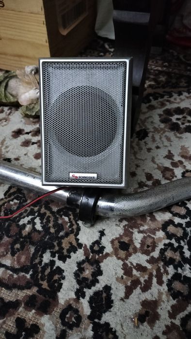 6- Colunas Philips  de 6 OHM cada