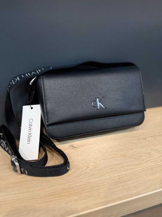 Сумка кросбоді Calvin Klein All Day Phone. Оригінал.