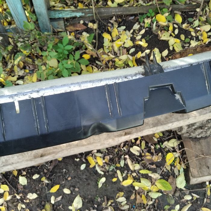 Задня балка бамперу Рено Меган 3