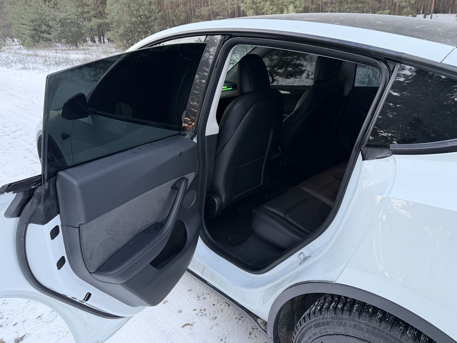 Продам Tesla Y, Рідна Фарба!!!