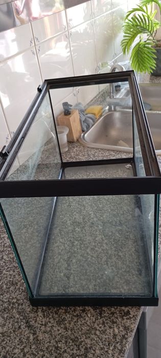 Aquário usado de 60cm