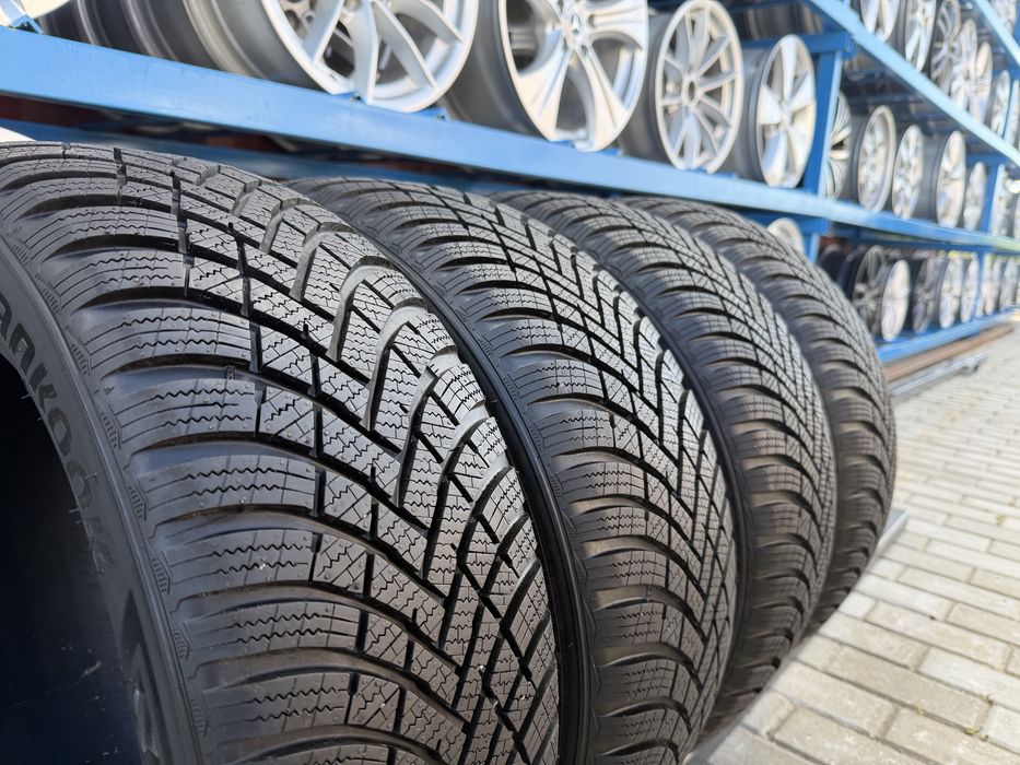 Opony Zimowe 205/55/16 Hankook 8MM 22R! 4szt Siedlce