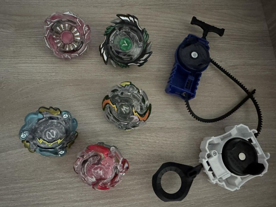 Бейблейд та запускалка