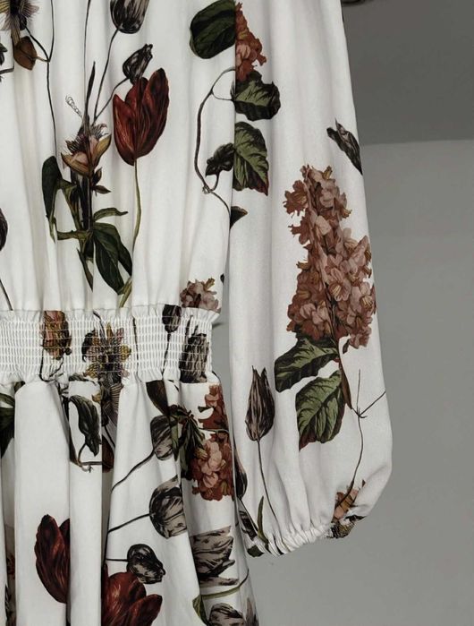 Elegancka wizytowa wyjściowa biała kwiatowa