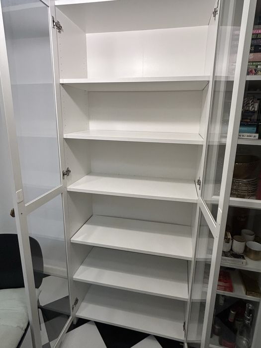 Regał na książki ikea