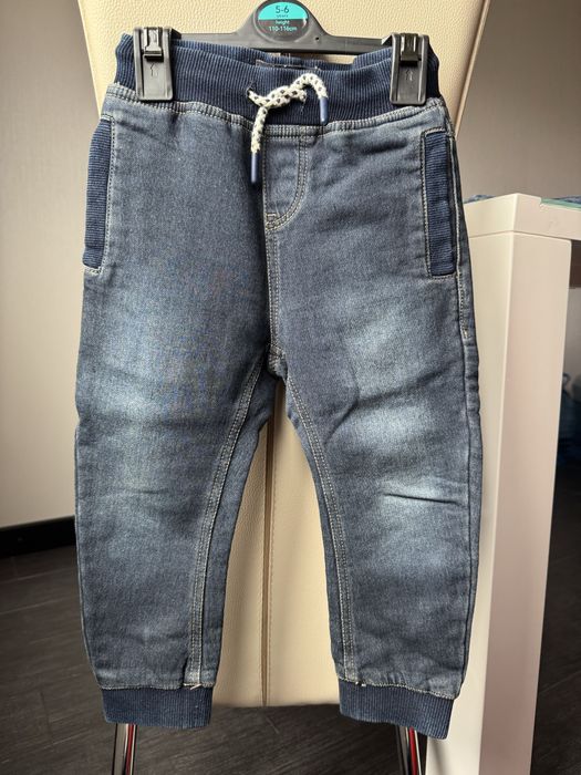 Джогери Reserved