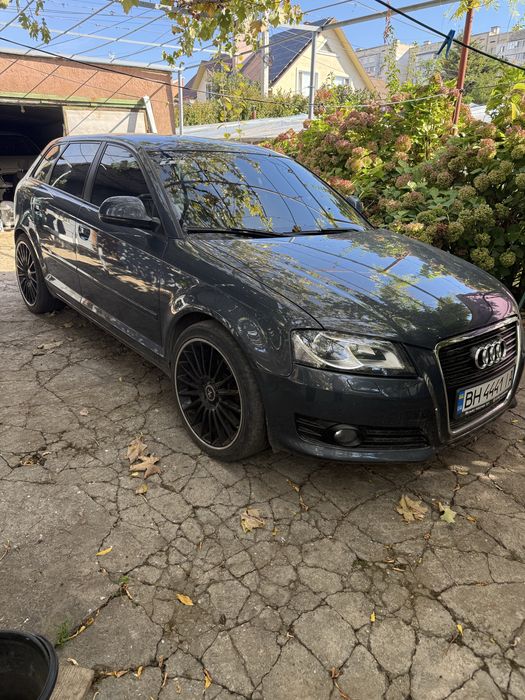 продам Audi A3 1.8