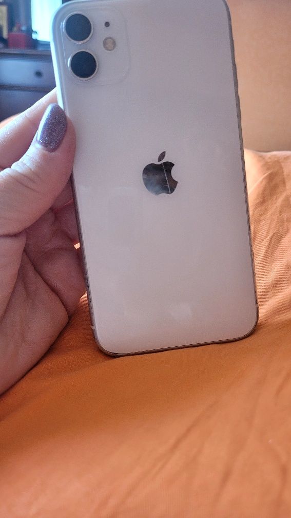 IPhone 11 64 Гб айфон: 3 500 грн. - Мобільні телефони / смартфони ...