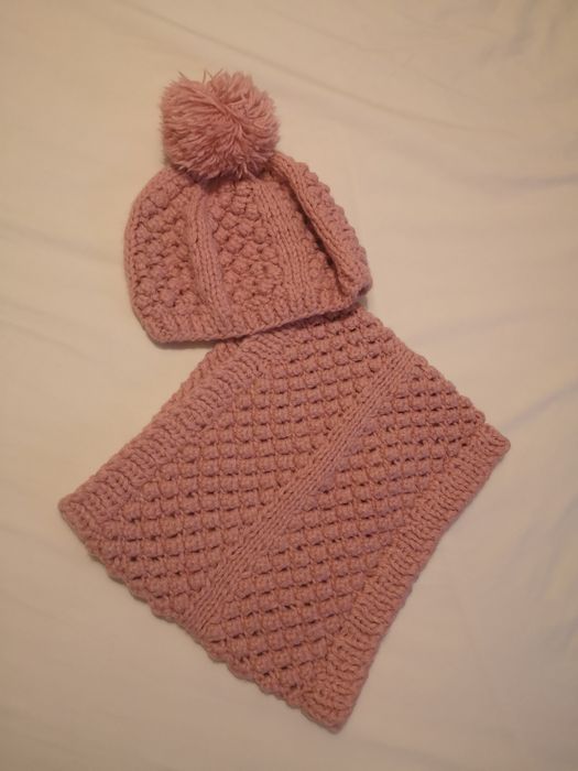 Gorro + gola sem uso