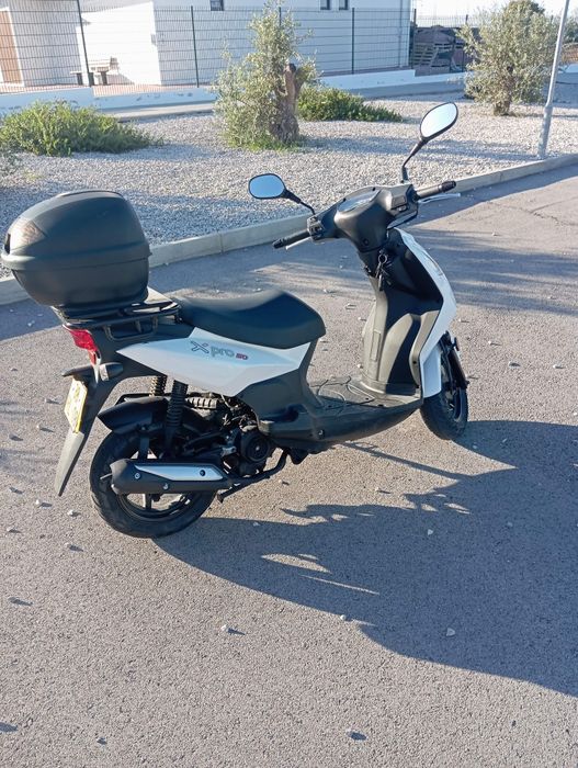 Sym XPro 50 (praticamente nova)