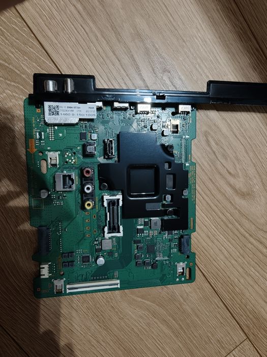Płyta główna Samsung QLED QE50Q67TAU
