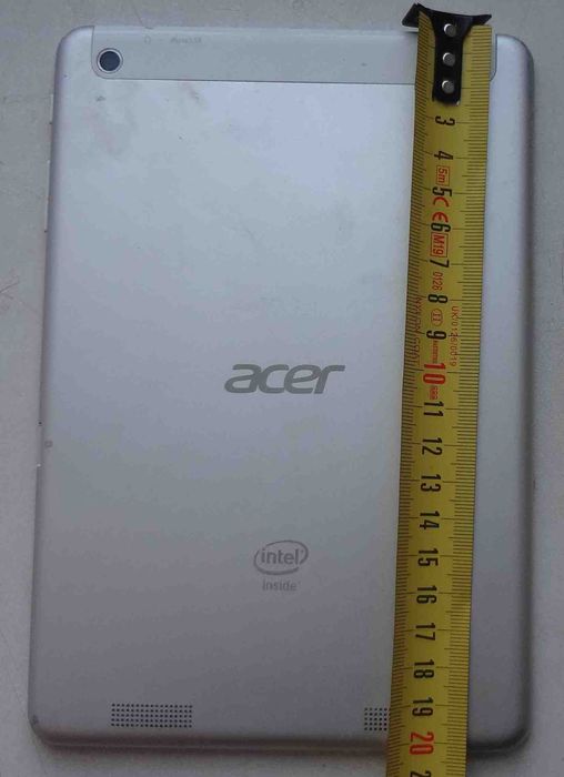 планшет Acer Iconia Tab A1-830