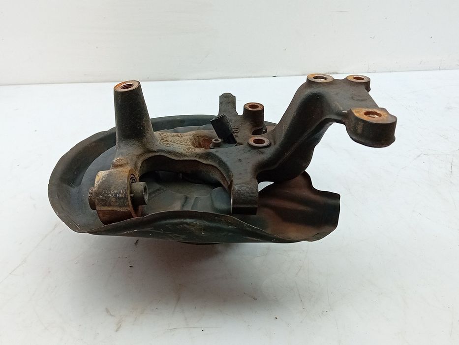 Manga de eixo trás esquerda SKODA Octavia II Break (1Z5)