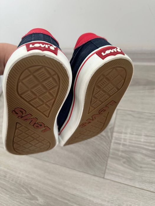 Кеды Levi's оригинал
