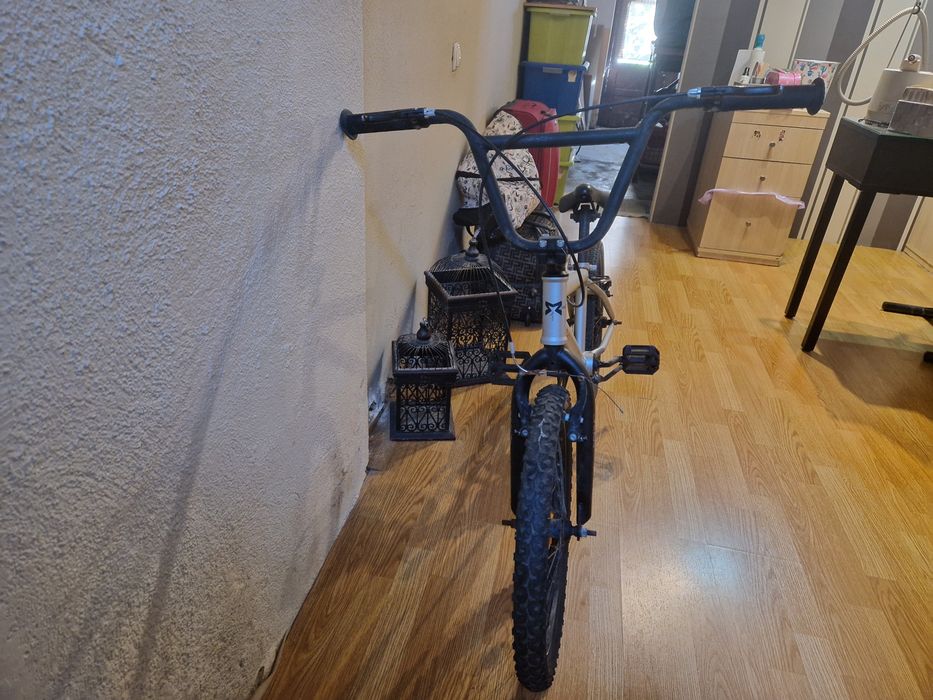 Bicicleta    BMX