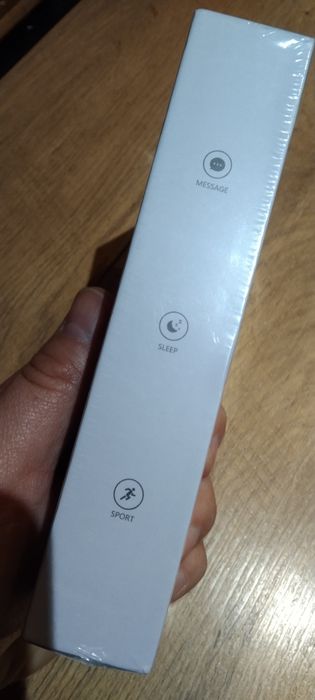 Smartwatch 1 szt została Senbono Amoled czarny nowy