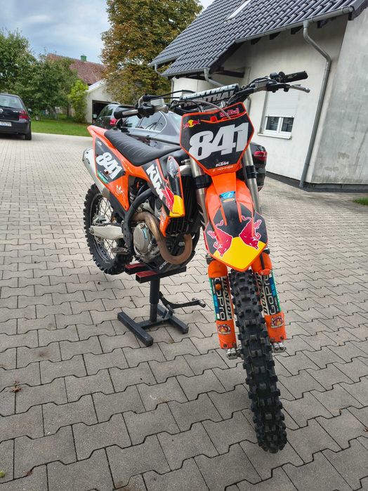 KTM