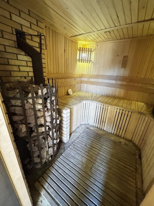 Продам дом пригороде