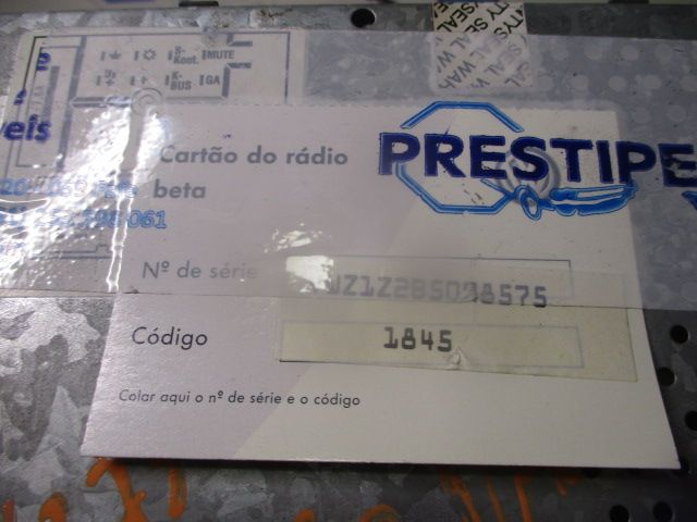 Rádio / auto-rádio VOLKSWAGEN Polo (9N)
