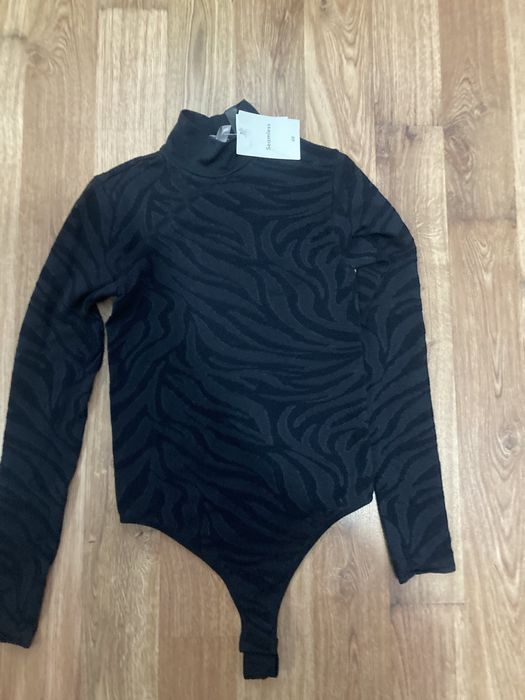 Боді дуже гарне,нове