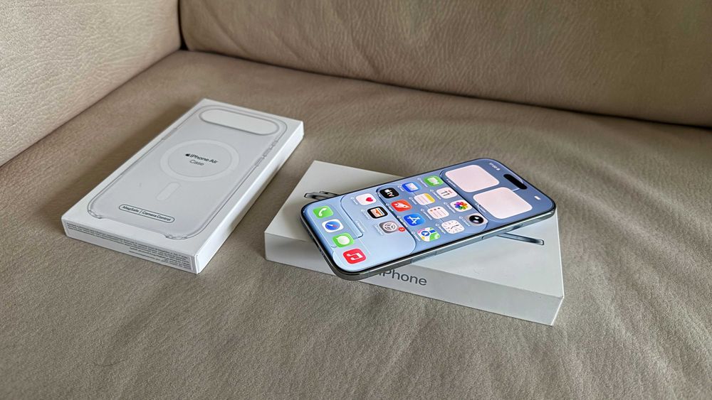 Vendo troco iPhone Air 256Gb Azul C/Fatura e Garantia Apple