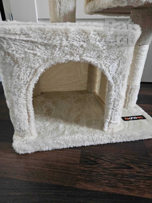 Drapak dla kota kompaktowy 67 cm beżowy domek słupek legowisko