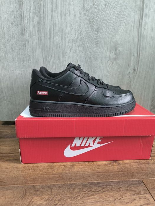 Форси Найк supreme