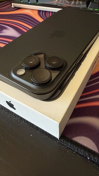 iPhone 16 Pro Max Preto 256gb – Excelente estado