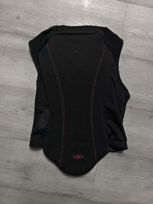 Kamizelka jezdziecka ochronna Swing p06 S