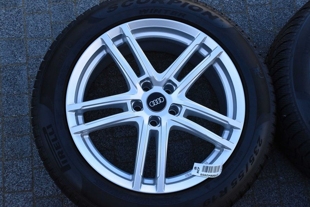 Koła zimowe Audi Q5 80A 8R0 8MA 19" Pirelli AO 7mm Dezent GERMANY