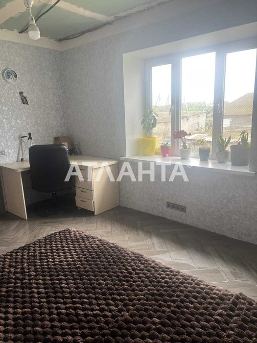 Прдается дом с ремонтом