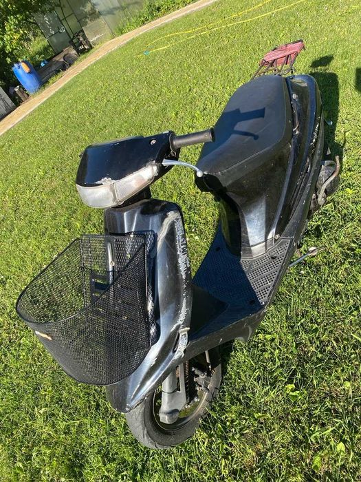 Suzuki Adress V100