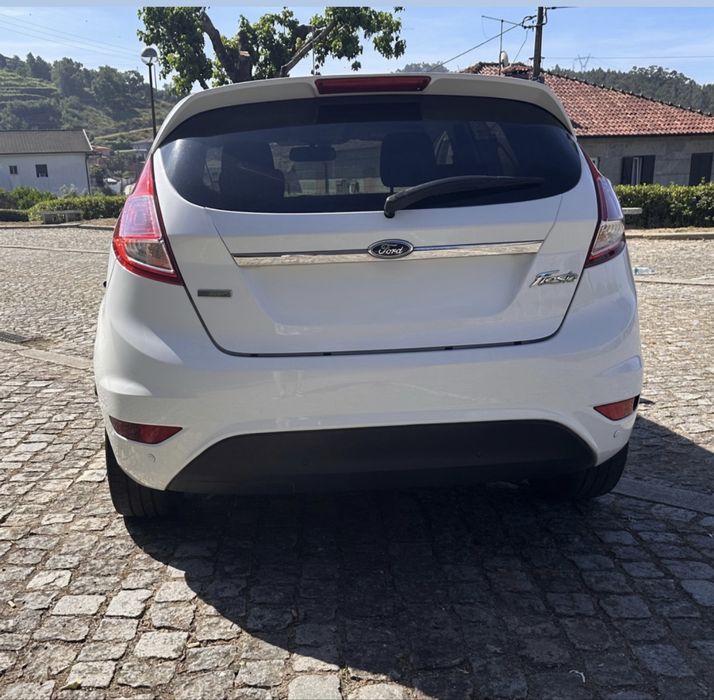 Ford Fiesta Titanium 1.0 Gasolina 100cv