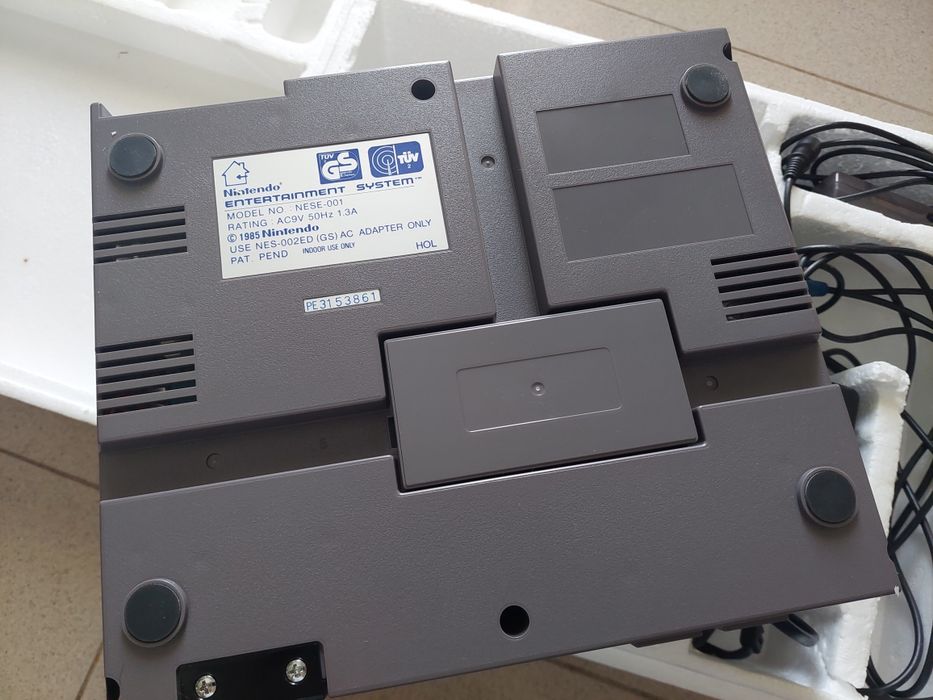 Consola NES Nintendo original na caixa