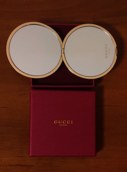 Дзекальце косметичне Gucci