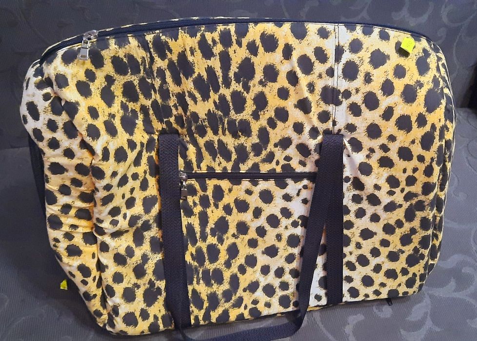 Сумка переноска для котиків чи песиків