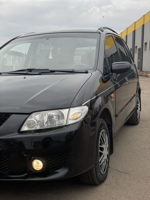 Mazda Premacy 2004року