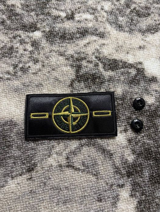 Patch stone island