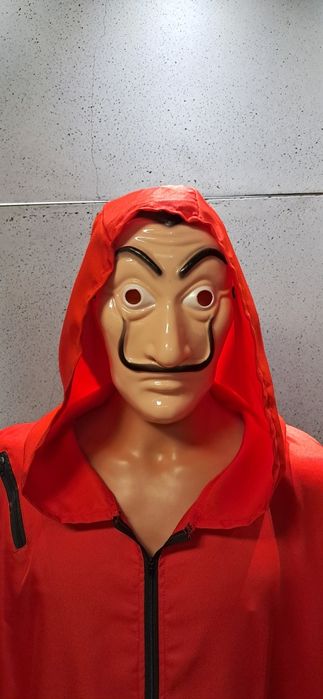 Strój przebranie kostium dom z papieru