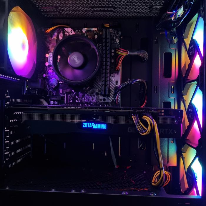 Komputer gamingowy r5 / 2060 super / 16Gb / 256GB SSD