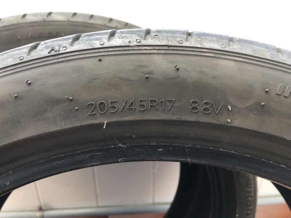 2Pneus/Par Hankook Ventus Prime4 205/45R17 88V