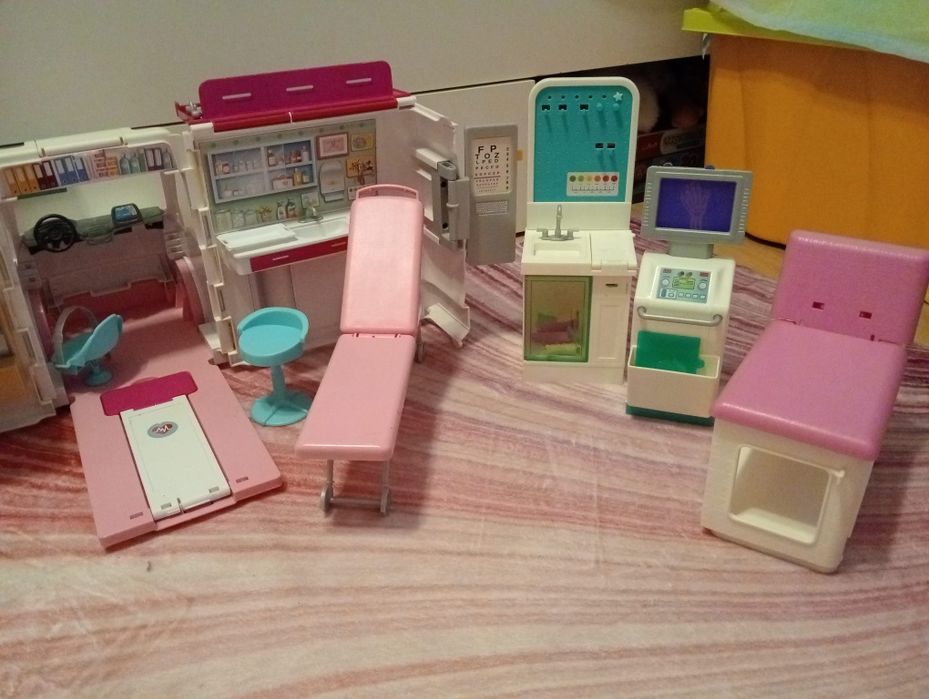 Karetka barbie zestaw