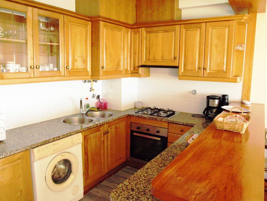 EPS41, espaçoso T3 Duplex em condomínio frente praia. Linda vista mar