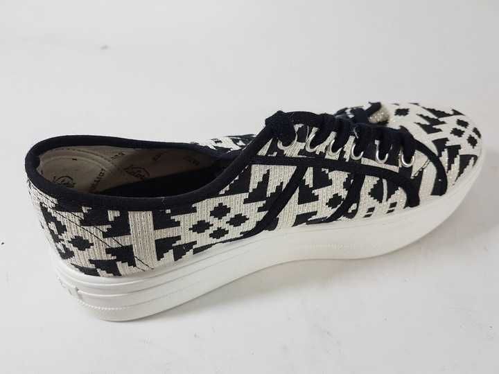 VICTORIA trampki damskie  nowe   WYSOKA PODESZA R 40