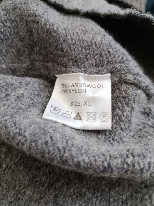 Светр вовняний від Dubarry