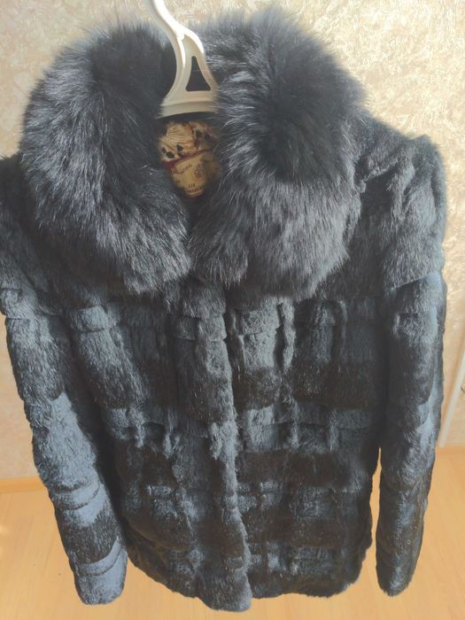 Продам шубку 46 розмір